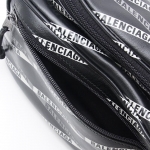 バレンシアガ BALENCIAGA ボディバッグ ベルトバッグ ブラック メンズ ウエストポーチ バッグ モード トレンド  エクスプローラー  529550 0xt25 1073​