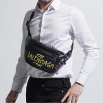 バレンシアガ BALENCIAGA ウエストポーチ ベルトバッグ ウエストポーチ ブラック メンズ バッグ モード トレンド エクスプローラー 529550 0fe25 1080 