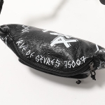 BALENCIAGA バレンシアガ エクスプローラー グラフィティ レザー ベルトバッグ ボディバッグ  NOIR-BLANC ユニセックス 529550 0FE25 1060​