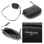 BALENCIAGAバレンシアガ CAM BAG XS レザー ショルダーバッグ ポシェット カラー1000/NOIR-NOIR レディース  489809 D6W1N EVERY L ​