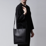 セリーヌ CELINE トートバッグ（2WAY仕様） SMALL VERTICAL LEATHER Black ブラック系 17618 3xba 38no レディース