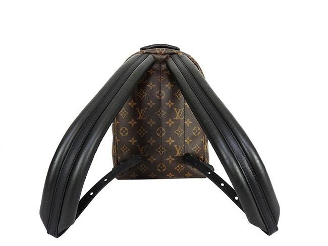 ルイヴィトン LOUIS VUITTON ヴィトン モノグラム バックパックPM リュックサック M41560