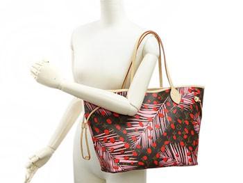 ルイヴィトンバッグ　LOUIS VUITTON　トートバッグ　ポーチ付き　モノグラム　ジャングル・ドット　ネヴァーフルMM　シュガーピンクポピー　M41979