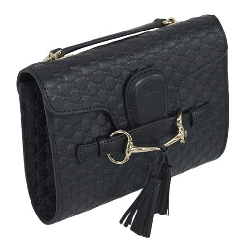 グッチ バッグ　GUCCI　ショルダーバッグ　ポシェット　斜め掛け　チェーンストラップ　マイクログッチッシマ　ブラック　アウトレット 449636-1000​
