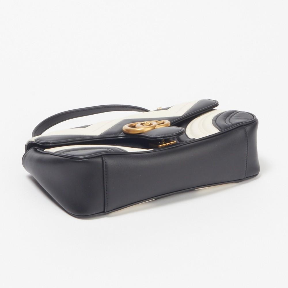 グッチ  GUCCI バッグ ショルダーバッグ 【GGマーモント】 ブラック×ホワイト系 443497 DRWST​
