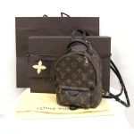 ルイヴィトン LOUIS VUITTON バックパックMINI　リュック　バッグ　2016年クルーズ モノグラムM41562