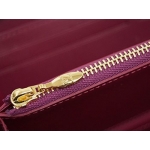 ルイヴィトンLOUIS VUITTON ヴェルニ ラウンドファスナー長財布 ポルトフォイユ・クレマンス　マゼンタ　M90972