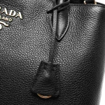 プラダ PRADA トートバッグ/ショルダーバッグ ヴィッテロ ダイノ/VITELLO DAINO ブラック  レディース 1BA579 2BBE F0002​
