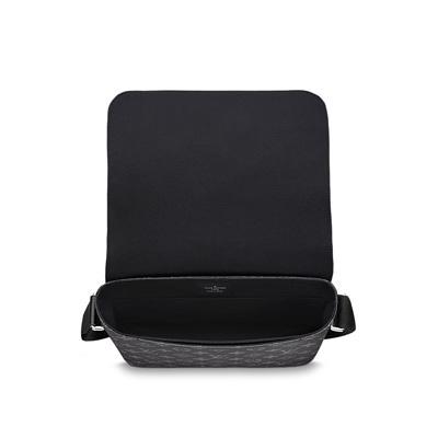 ルイ・ヴィトン 「ディストリクトPM NM」　モノグラム･エクリプス M44000　​