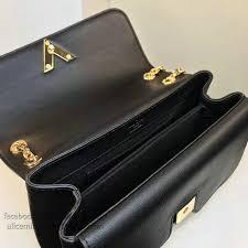ルイヴィトン ヴェリー・チェーン バッグ  M42899