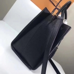 ルイヴィトン  ロックミート LOCKMETO カーフ 牛革　黒　ブラック　ショルダー　ハンド　2WAY　バッグ レディース M54569​
