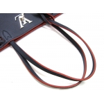 ルイ・ヴィトンLOUIS VUITTON  ロックミー・カバ クレインナチュラルレザー ネイビー×レッド M54682