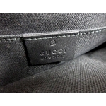 GUCCIグッチ セカンドバッグ  GG柄  黒×レッド PVC(塩化ビニール)×レザー 475316 KHN4C 1095​