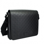 グッチ バッグ GUCCI ブラック ショルダーバッグ  523226 CWCBN 1000​