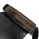 グッチ バッグ GUCCI ブラック ショルダーバッグ  523226 CWCBN 1000​