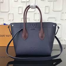 ルイヴィトン LouisVuitton 2WAYバッグFreedom M54842