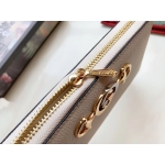 グッチ GUCCI ズゥミ レザー ラウンドファスナー ウォレット 長財布 [レディース]  570661 1b90x 6436