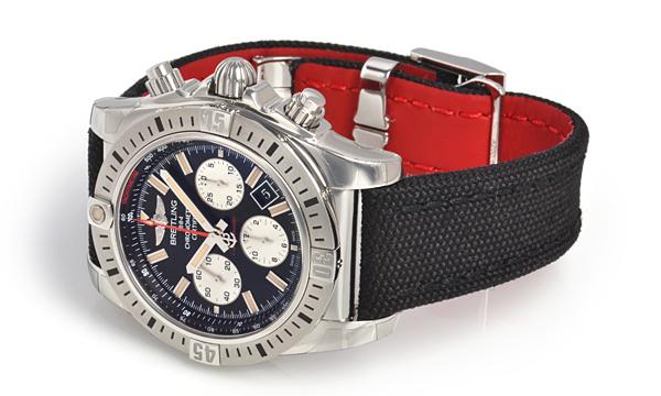 ブライトリング時計 クロノマット４４ エアボーンクロノマットモデル A005B13MBD