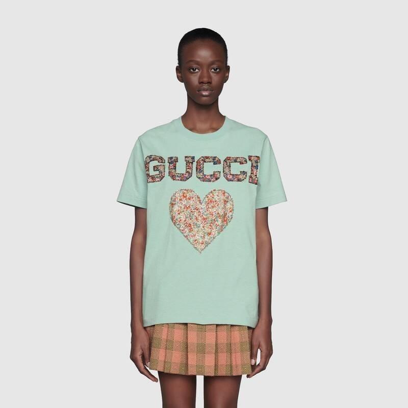 グッチTシャツ リバティ ロゴハートパッチ  スカイブルー 580762 XJC0J 3464