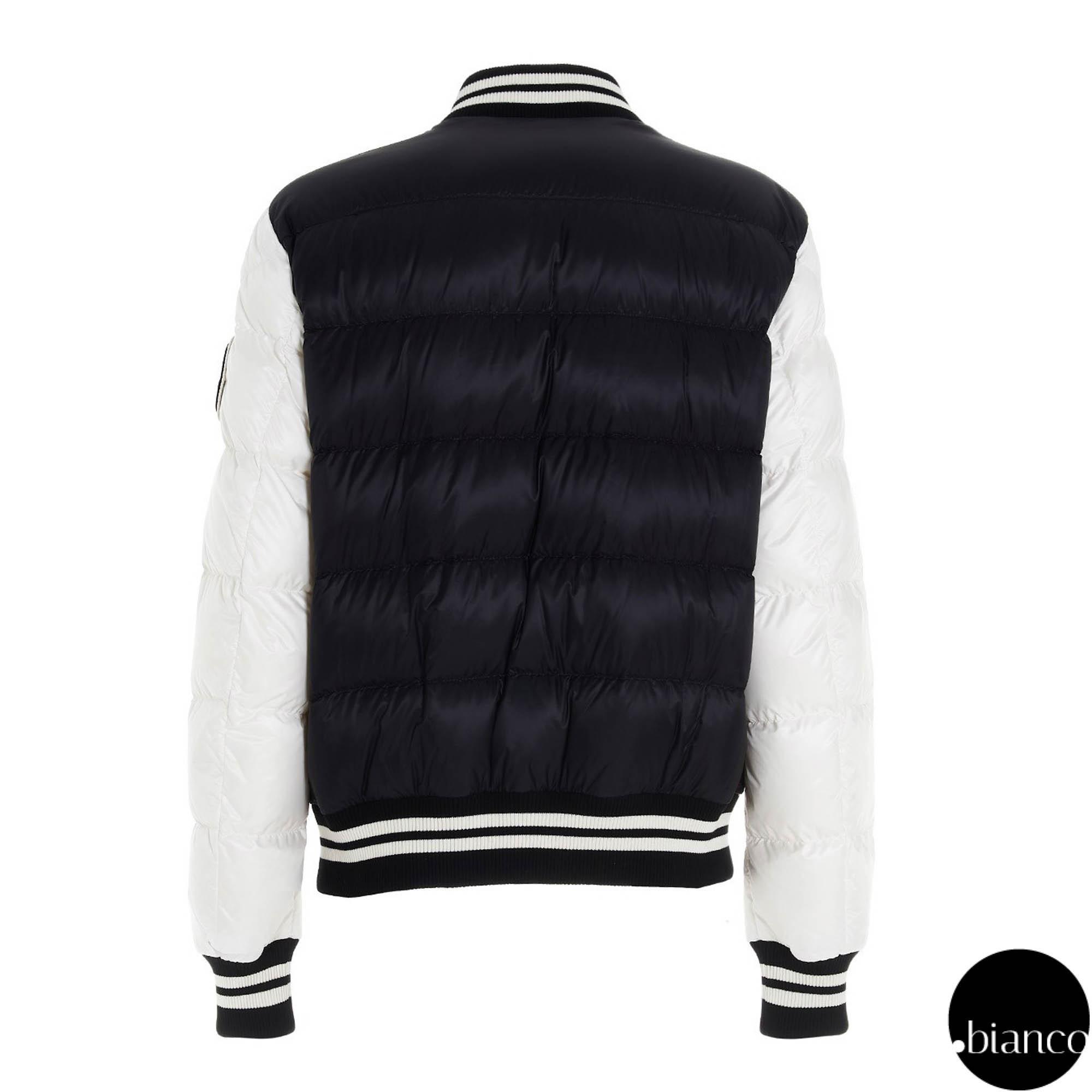 MONCLER  BEAUFORTAIN ダウンジャケット 袖ロゴパッチ 1A20400C0571999
