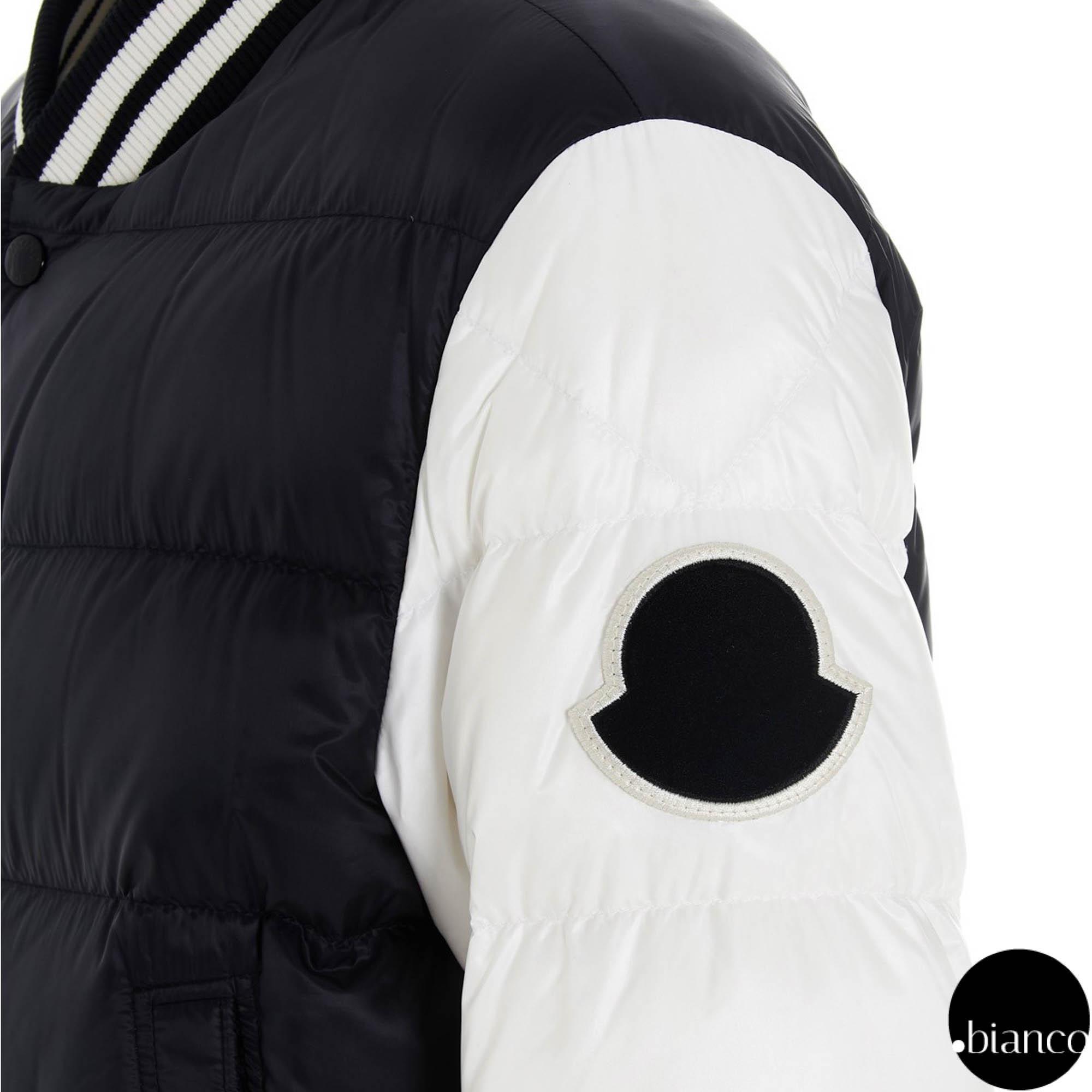MONCLER  BEAUFORTAIN ダウンジャケット 袖ロゴパッチ 1A20400C0571999