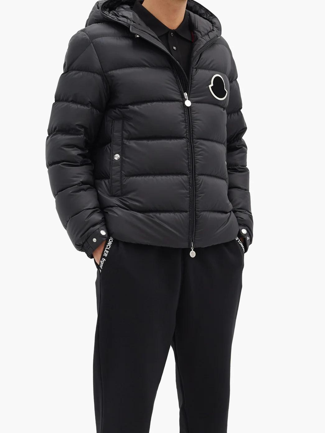 MONCLER  モンクレール SASSIERE ダウン ジャケット 0911A20500C0571999