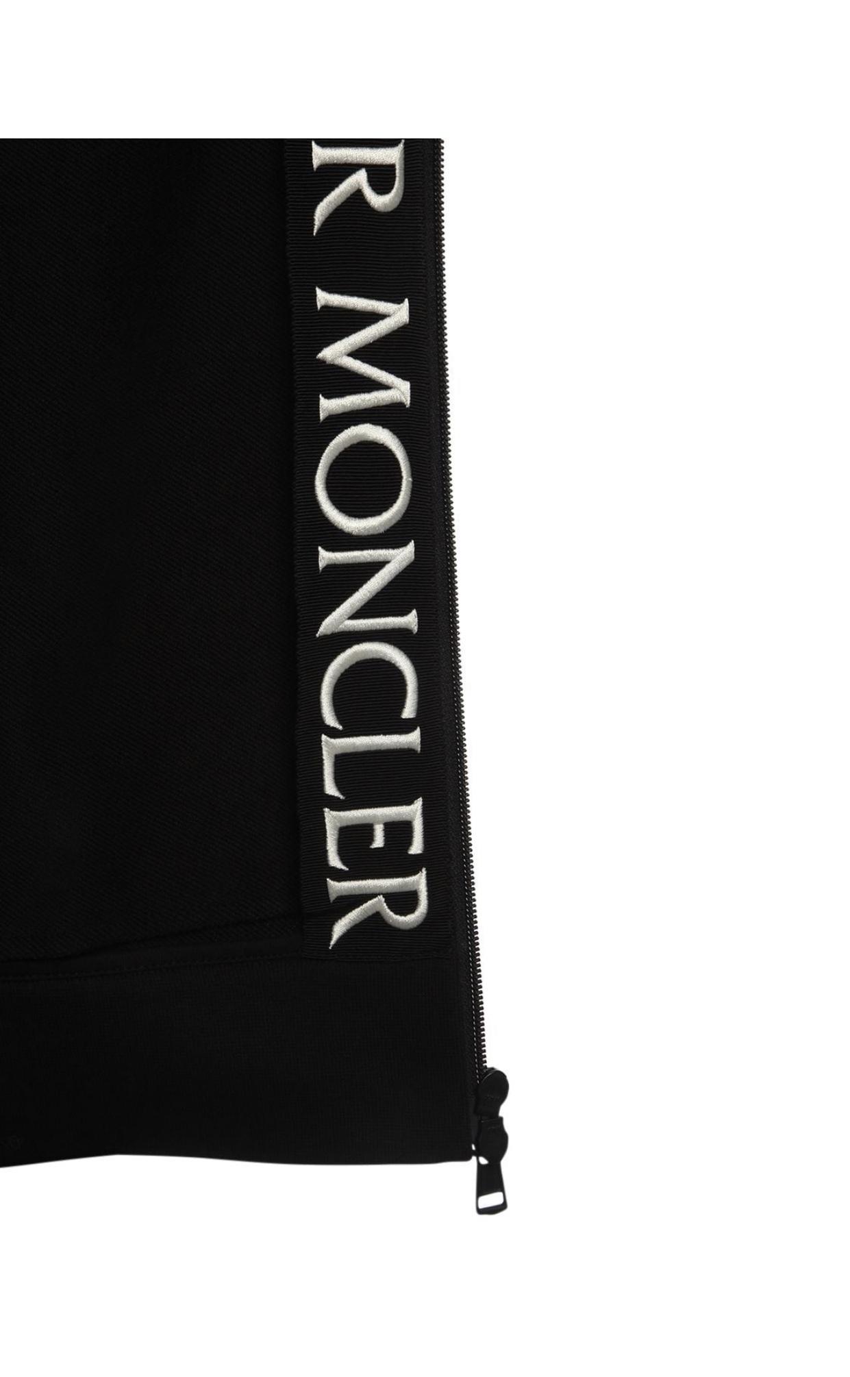 モンクレール MONCLER ジップアップ スウェットフーディー 8G78500V8183