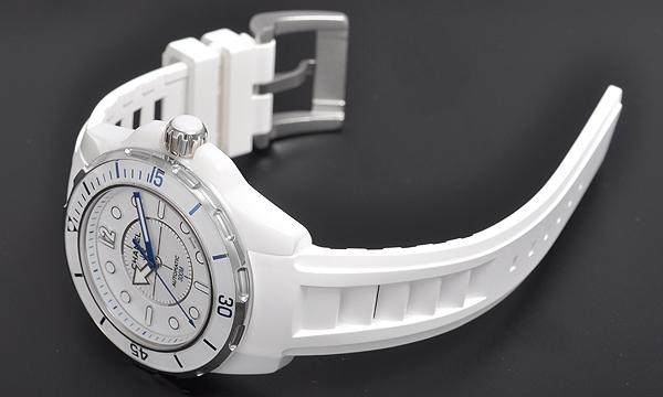 シャネル  Ｊ１２ マリーン ３８ H2560