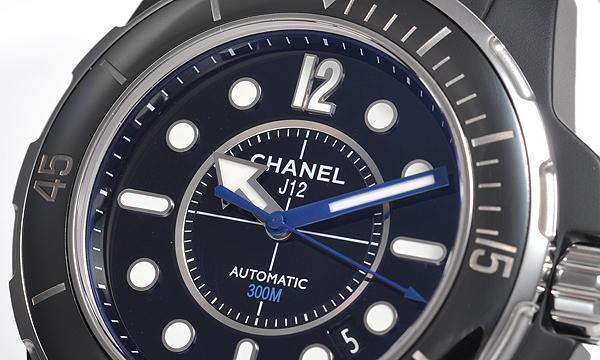 シャネル  Ｊ１２ マリーン ４２ H2558
