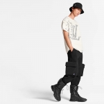 Louis Vuittonルイヴィトン LVプレーンプリンテッドTシャツ ロゴTシャツ 1A5WE4