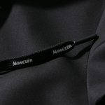 モンクレール フーデッドジャケット ブラック MONCLER メンズ  パーカー ブルゾン ブランド ギフト アウター MYTHOS 999 ​2020SS​