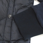 MONCLER MAGLIONE CARDIGAN モンクレール　薄型軽量ダウンジャケット＋ニットカーディガン フードつきメンズカーディガン ニットとダウンベストのミックス ブラック、濃紺 091.8412700.80972