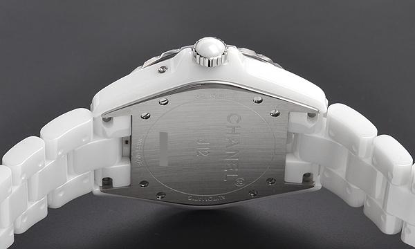 シャネル Ｊ１２ ３８ ファーズ ドゥ リュヌ H3405