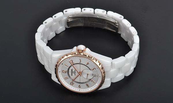 シャネル  Ｊ１２－３６５ H3839