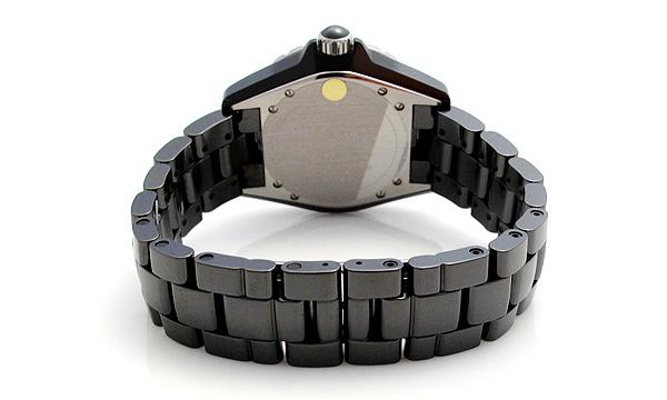 シャネル  Ｊ１２ ３８ H1757
