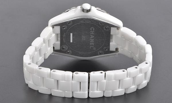 シャネル Ｊ１２ ４２ H2981