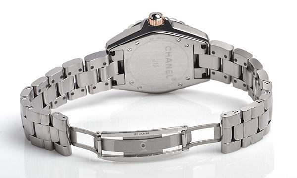 シャネル  Ｊ１２ クロマティック ３８ ベージュゴールド H4185