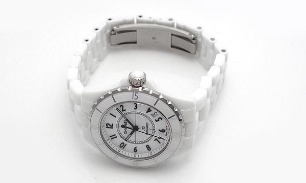 シャネル  Ｊ１２ ３８ H0970
