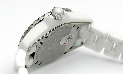 シャネル  Ｊ１２ ３３ H2010