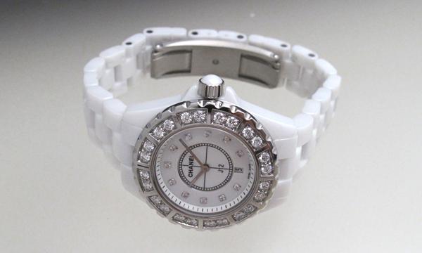 シャネル  Ｊ１２ ３３ H2429
