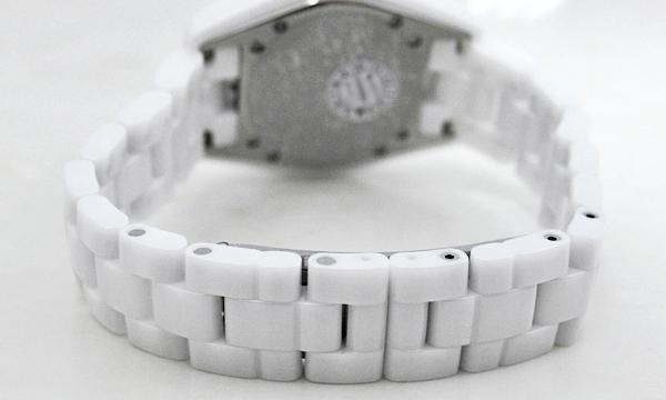 シャネル  Ｊ１２ ３３ H2123