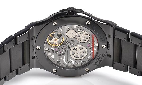 時計ウブロ クラシックフュージョン クラシコ ウルトラシン スケルトン オールブラック 515.CM.0140.CM