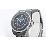 シャネル   Ｊ１２ ３３ H0682