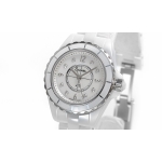 シャネル  Ｊ１２ ２９ H2570