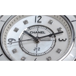 シャネル  Ｊ１２ ２９ H2570