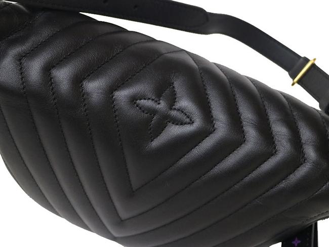 ルイヴィトン バムバッグ ニューウェーブ ウエストバッグ  LOUIS VUITTON  M53750