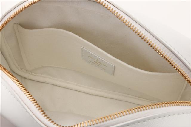 LOUIS VUITTON ルイ･ヴィトン ショルダーバッグ ニューウェーブ ニューカメラバッグ カーフ スノー(白) M53863