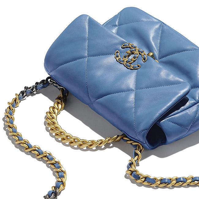 シャネル CHANEL ラムスキン CHANEL19 フラップバッグ ブルーAS1160 B02875 N0902