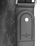 ルイヴィトン LOUIS VUITTON ショルダーバッグ メンズ エクリプス M44224