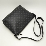 ルイヴィトン LOUIS VUITTON  モノグラム・エクリプス オディセ・メッセンジャーPM 斜め掛け M44223